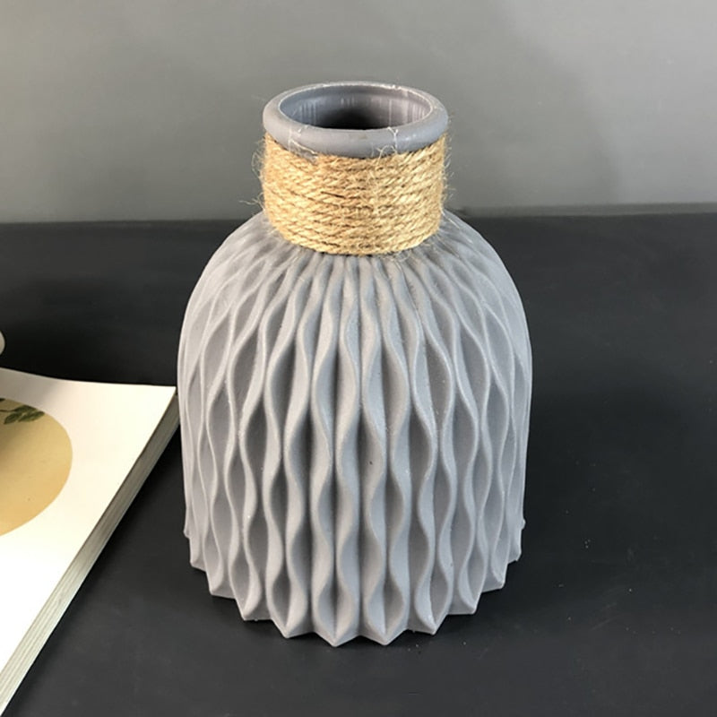Vase Bolt